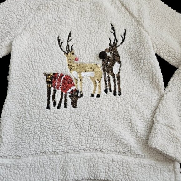 * ROCKIN’ AROUND White Plush Sherpa Fleece Sequined Reindeer Top Ladies MEDIUM - Picture 2 of 5